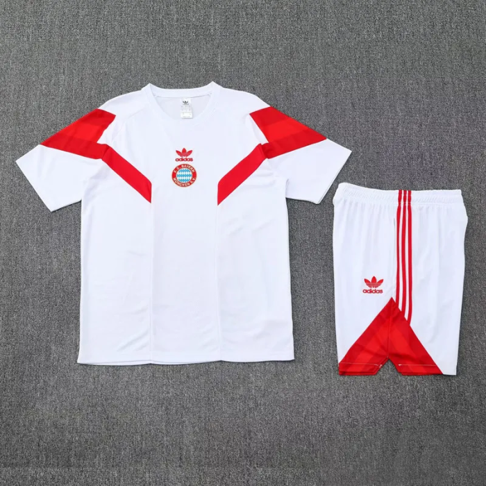 25-26 Bayern High Quality Training Short Suit