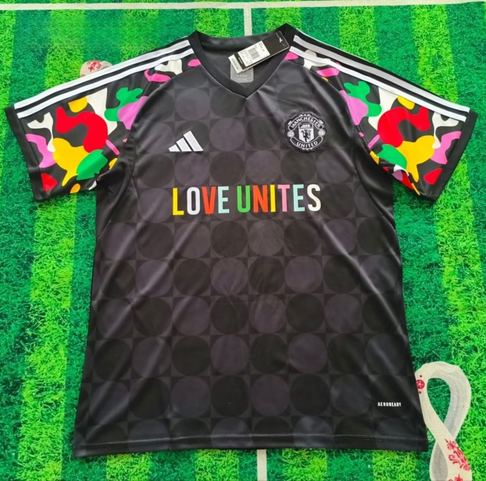 25-26 Man Utd Black Special Edition Training shirts