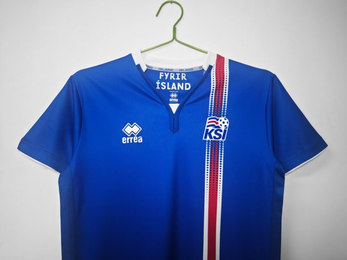 2016-2017 Iceland Home Retro Soccer Jersey
