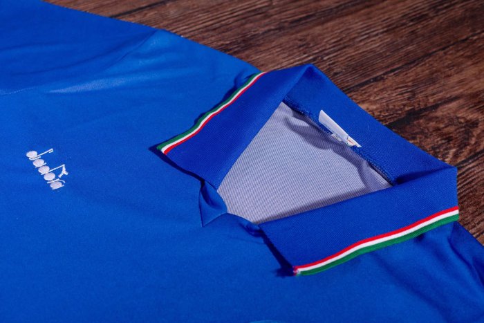 1990 Italy Home Blue Retro Soccer Jersey