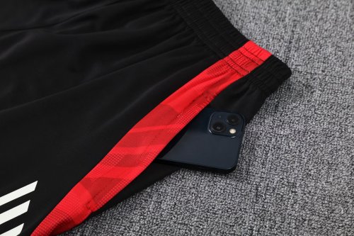25-26 Man Utd High Quality Training Short Suit