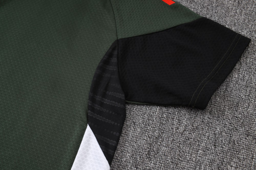 25-26 Bayern High Quality Training Short Suit