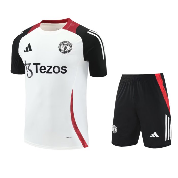 25-26 Man Utd High Quality Training Short Suit