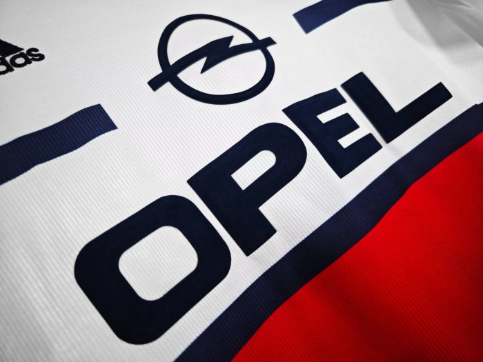 1998-2000 Bayern Away Retro Soccer Jersey