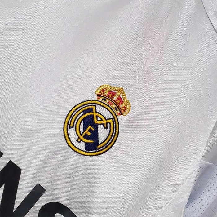 2004-2005 RMA Home Retro Soccer Jersey