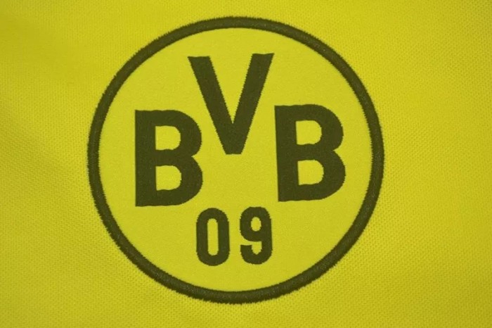 1995-1996 Borussia Dortmund Home Retro Soccer Jers