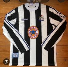 1997/98–1998/99Newcastle United jersey