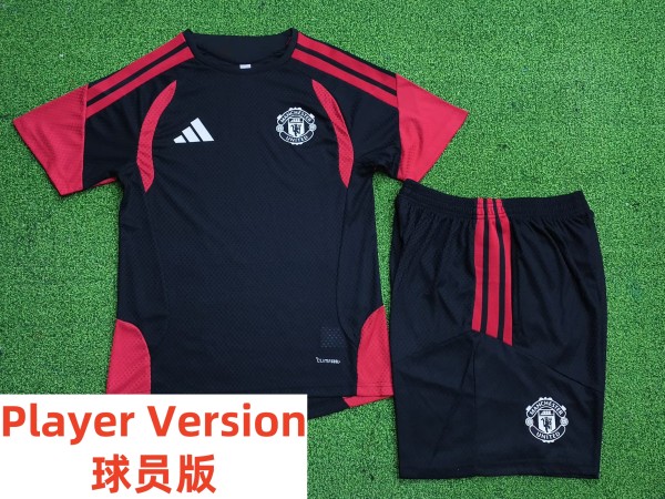 26-27 Man Utd High Quality Player Version Training Short Suit (球员套装)