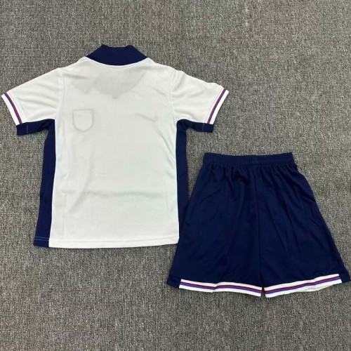 24/25 England home kids kit