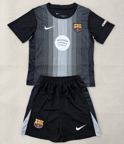 25/26 Barcelona kids kit goalkeeper black