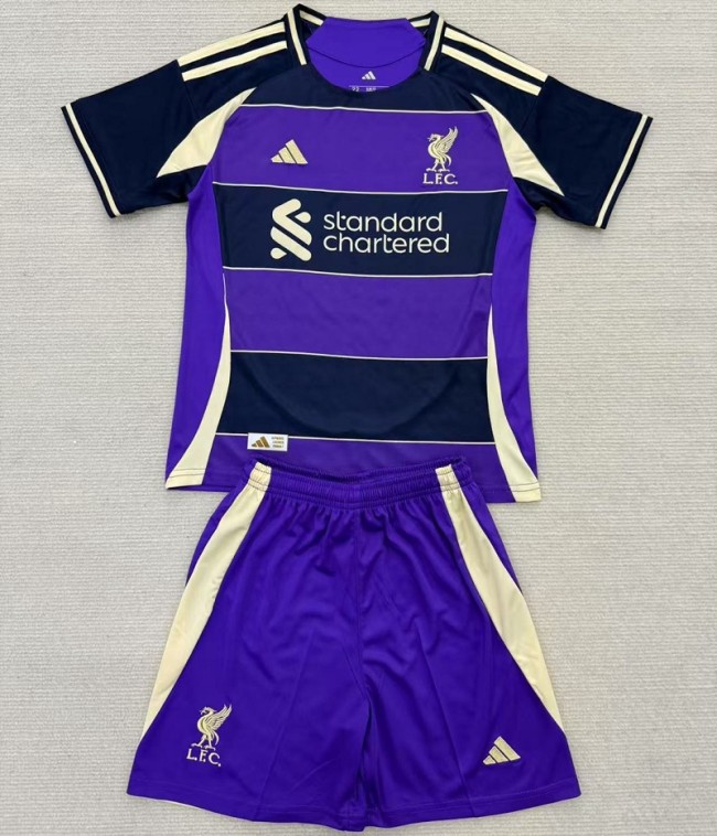 25/26 Liverpool Special Edition Adult set