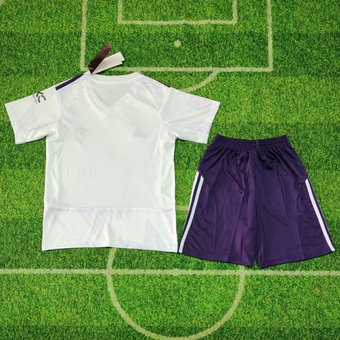 25/26 Manchester United away kids kit