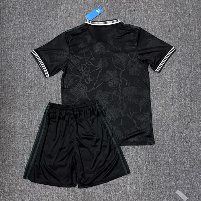 25/26 Juventus third Adult set