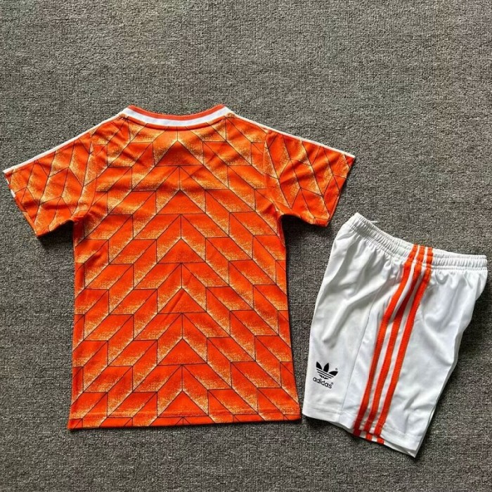 Retro 1988 Netherlands home kids kit