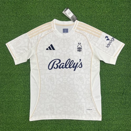 25/26 Nottingham Forest Away football jersey