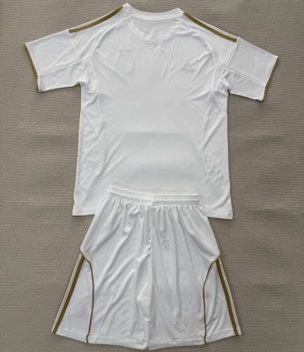 25/26 Aberdeen third kids kit