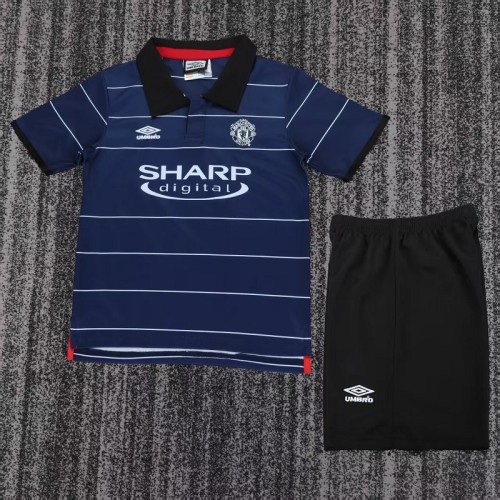 Retro 99/00 Manchester United Away kids kit