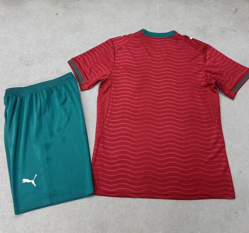 25/26 Portugal home Adult Set