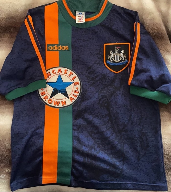 Retro 97/98 Newcastle United Away