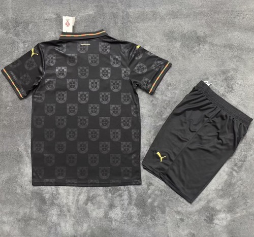 25/26 Portugal Away  Adult Set