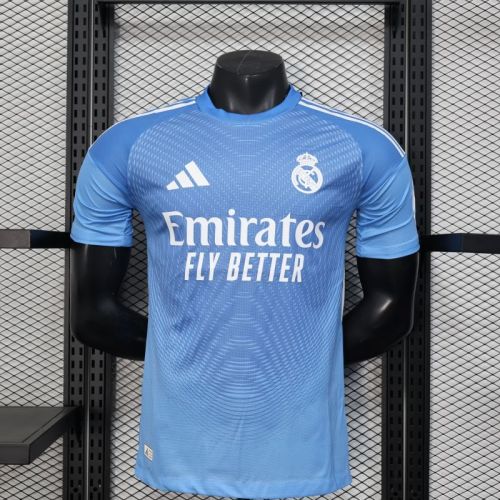 25/26 Real Madrid goalkeeper Player Version