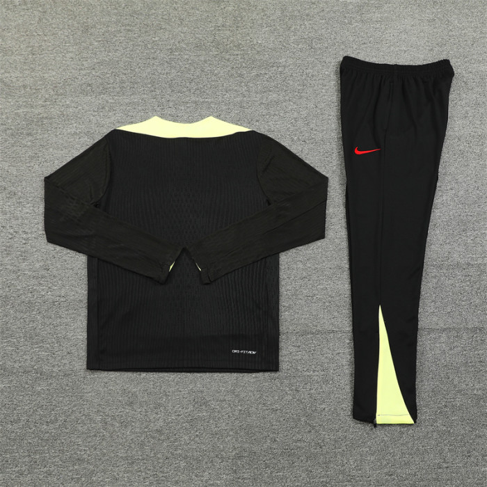 24/25 Liverpool training suit black