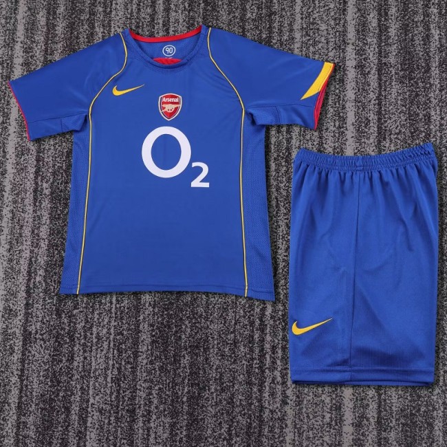 Retro 04/05 Arsenal Away kids kit