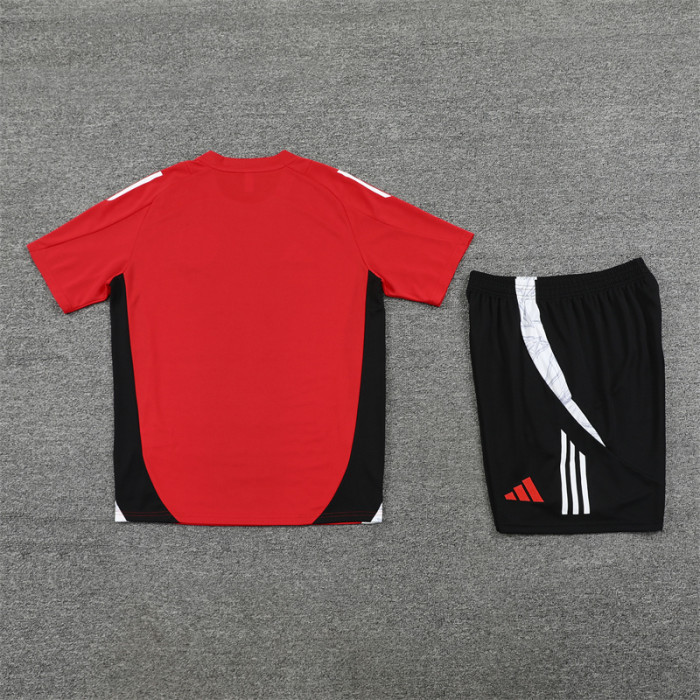 24/25 Manchester United kids Short training suit