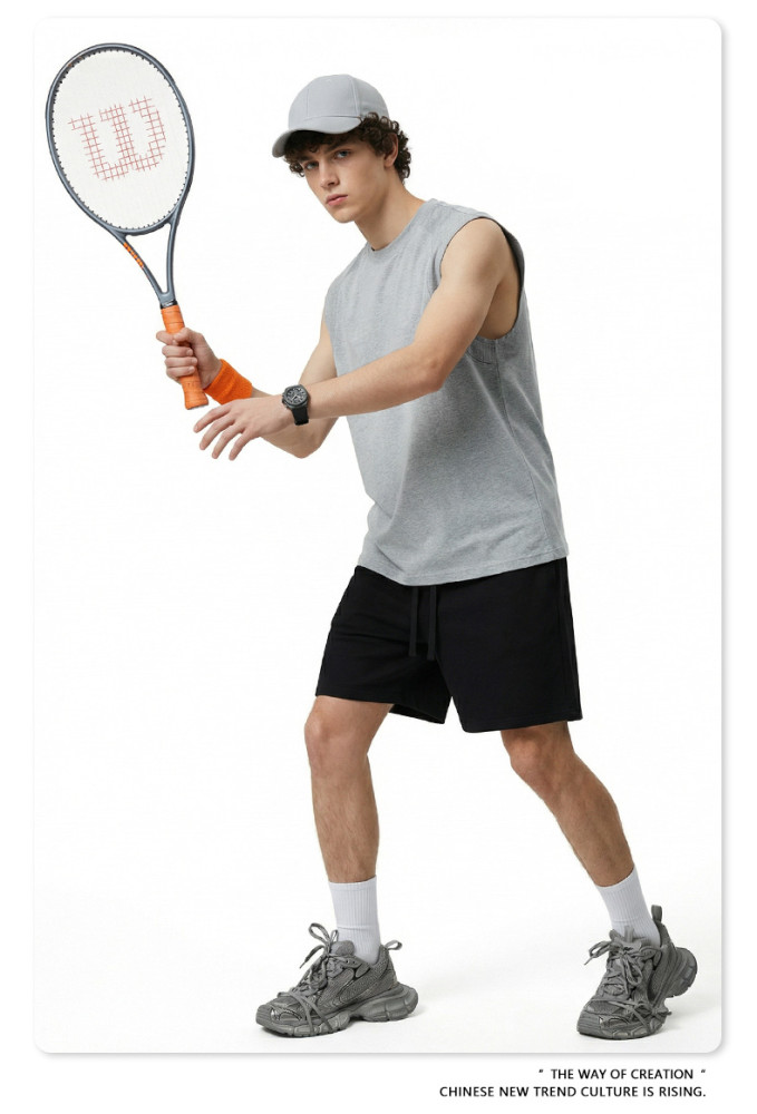 New summer arrival Cool-feeling, structured, sleeveless, loose-fitting sports top for men.