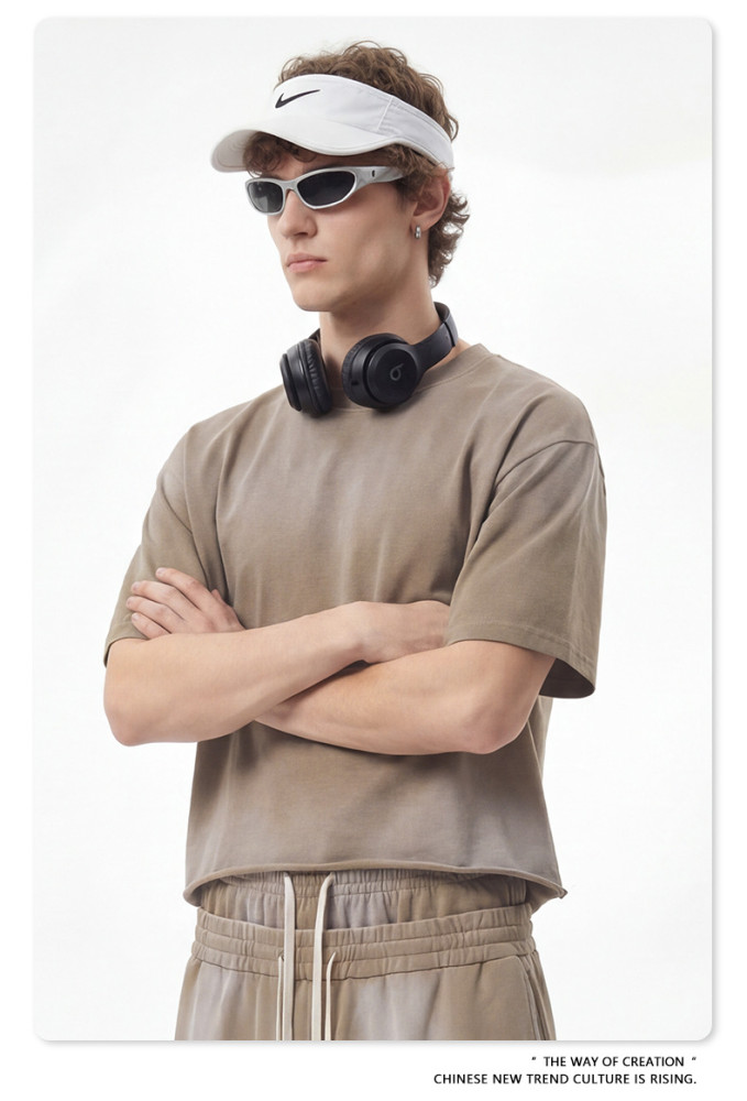 Summer American-style washed distressed Boxy loose-fitting short-sleeved T-shirt for men with frayed edges and monkey print.