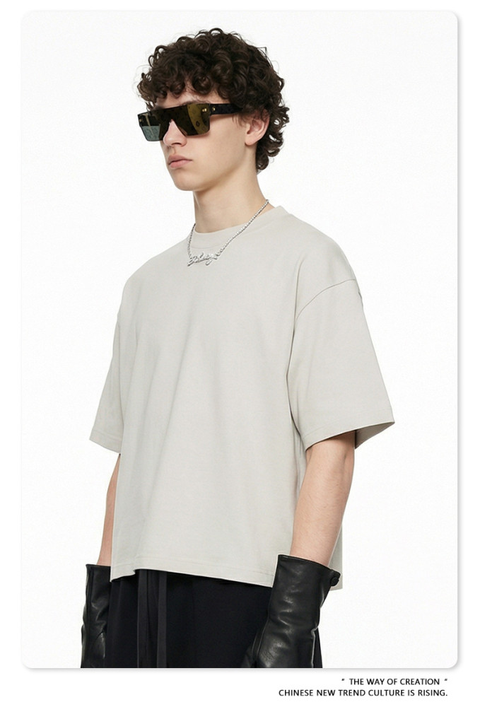 American streetwear brand 230G pure cotton basic style Boxy short-sleeved T-shirt, solid color crew neck top for men.
