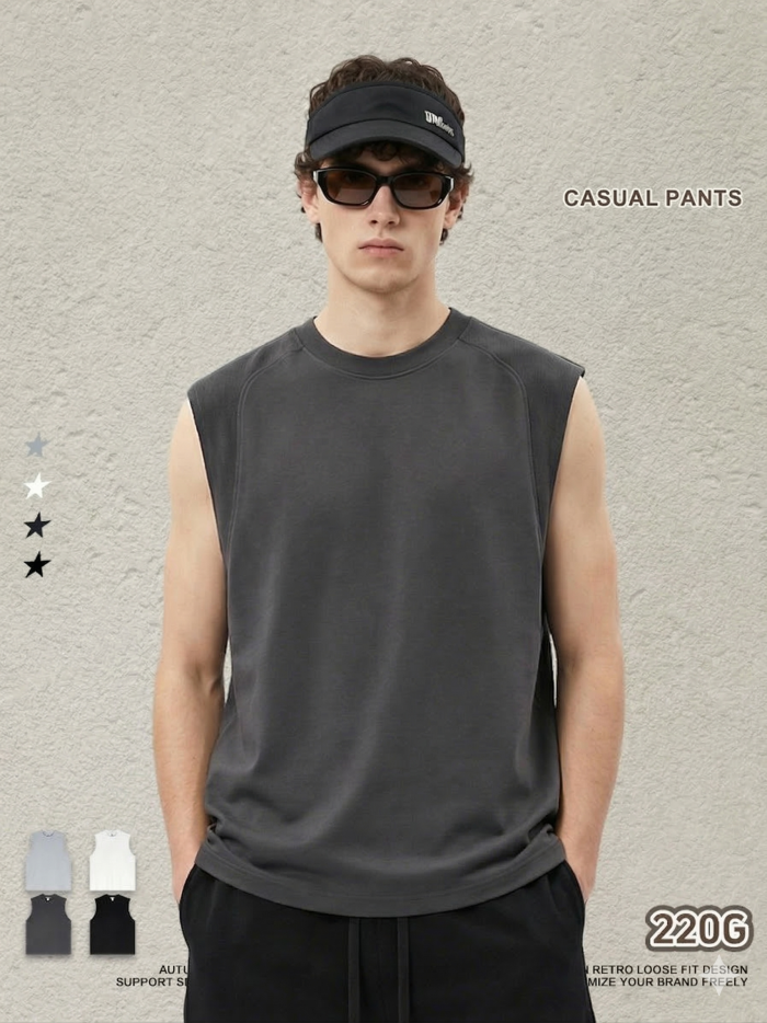 New summer arrival Cool-feeling, structured, sleeveless, loose-fitting sports top for men.