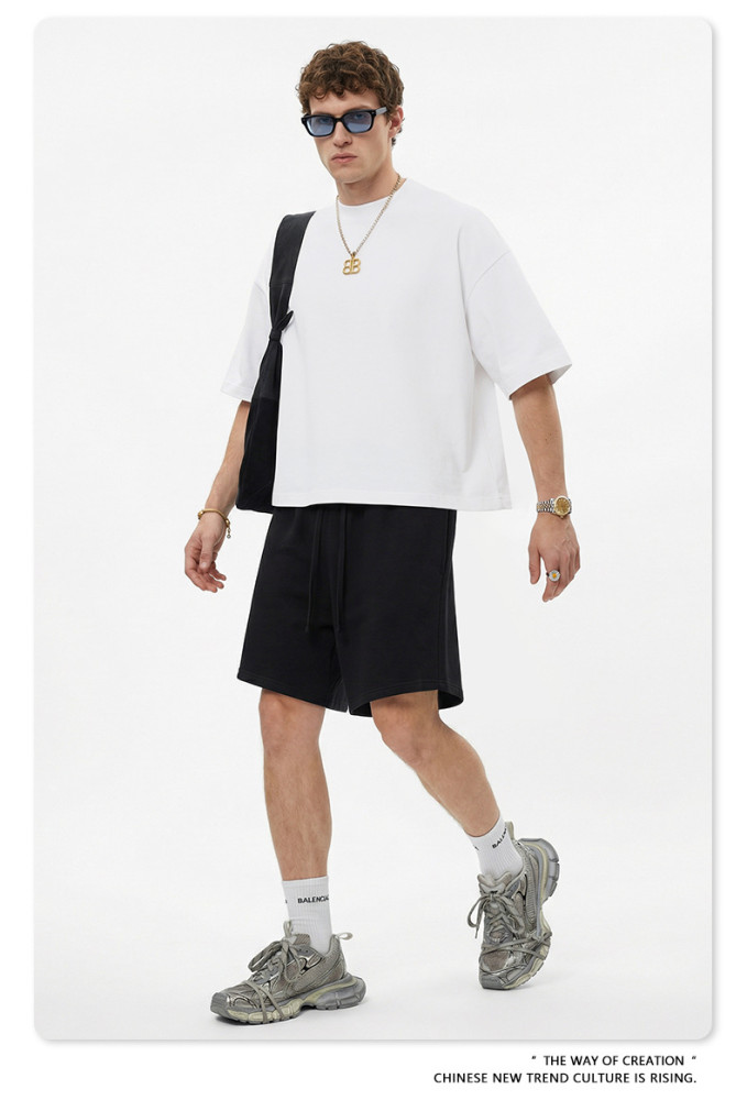 American streetwear brand 230G pure cotton basic style Boxy short-sleeved T-shirt, solid color crew neck top for men.