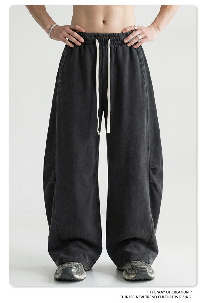 Retro snowflake high-street trendy brand curved straight-leg trousers with a distressed and loose fit for men.