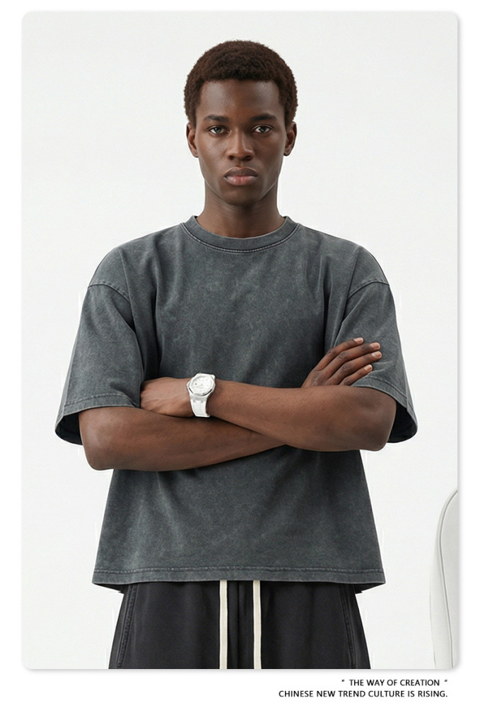 Spring/Summer American Retro Boxyfit Short-Sleeve T-Shirt with Washed and Distressed Finish, Casual Top for Men