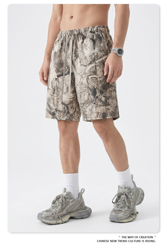 Summer trendy camouflage heat transfer quick-drying loose-fitting shorts for men's sports shorts.