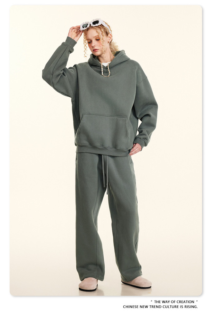 Autumn solid color casual loose plus size thick hooded sweatshirt with fleece lining for men's trendy