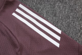 25-26 Man Utd High Quality Training Short Suit
