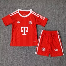 25-26 Bayern Red Goalkeeper Kids Soccer Jersey 1:1 Thai Quality