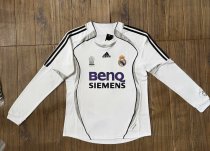2006-2007 RMA Home Long Sleeve Retro Soccer Jersey 2006-2007 RMA Home Long Sleeve Retro Soccer Jersey