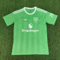 25-26 Man Utd Green Goalkeeper Fans Soccer Jersey 25-26 Man Utd Green Goalkeeper Fans Soccer Jersey
