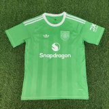 25-26 Man Utd Green Goalkeeper Fans Soccer Jersey