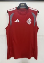 26-27 Internacional Red Vest