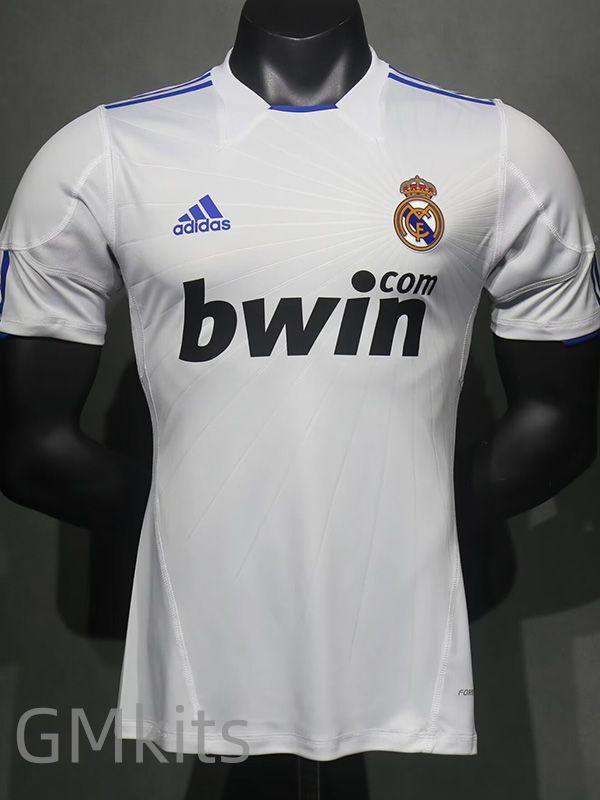 2010-2011 RMA Home Player Version 球员 Retro Soccer Jersey
