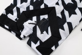 C2446 Jordan Black White Casual Short Pants