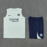25-26 INT Light green Tank top and shorts suit