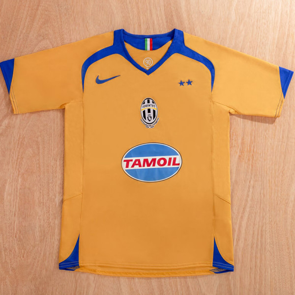 2005-2006 JUV Third Retro Soccer Jersey