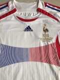 2006 France Away White Retro Soccer Jersey(带胸前小字)