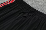 25-26 Man Utd Red Training Short Suit