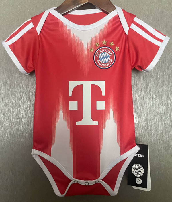 25-26 Bayern Home Baby Infant Crawl Suit